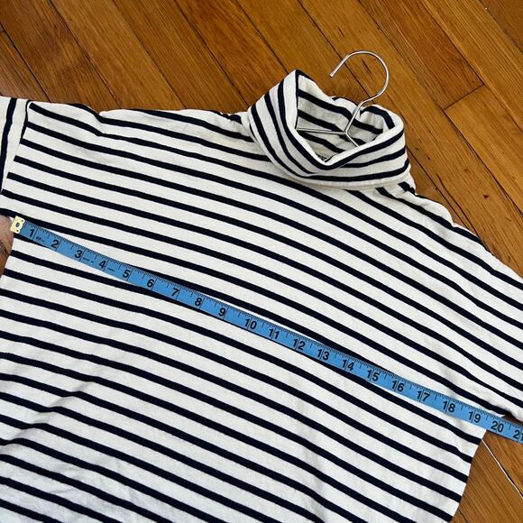 Madewell Striped White & Navy Blue Cropped Turtleneck Sweater Size XS - Picture 11 of 13